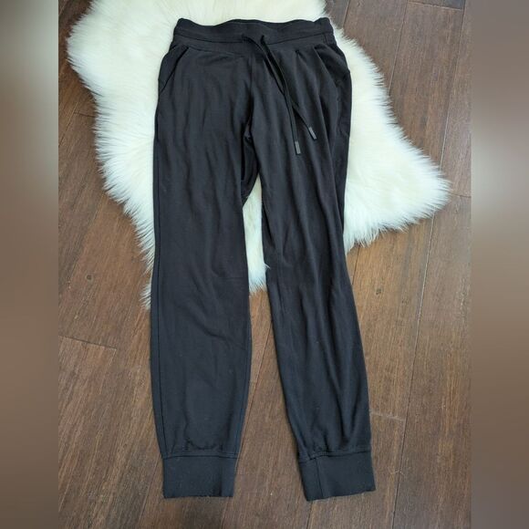 Lululemon Ready to Rulu Joggers Black Sweatpants Size 6 W5BOXS - Picture 1 of 6